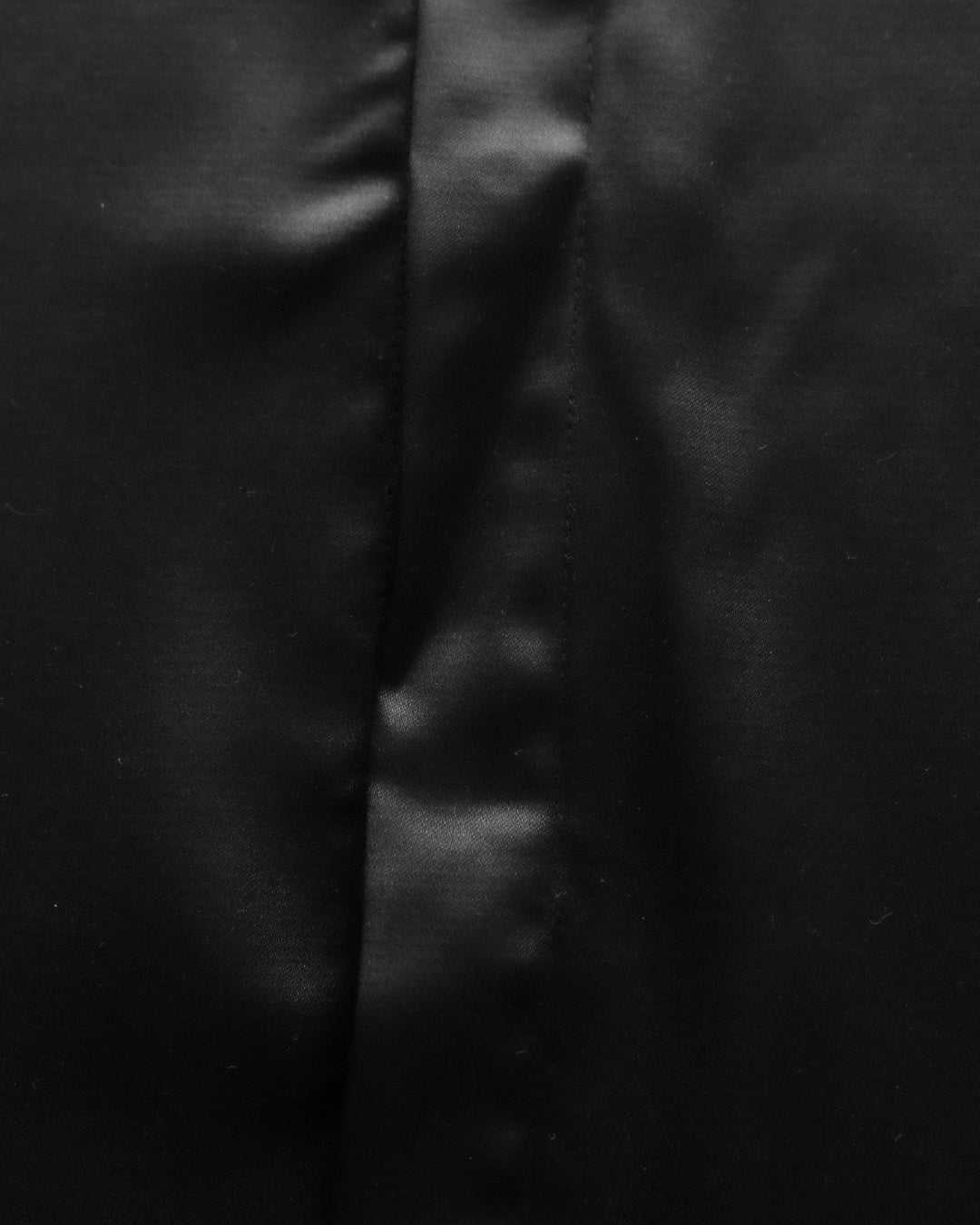 LOOSE SATIN SHIRT