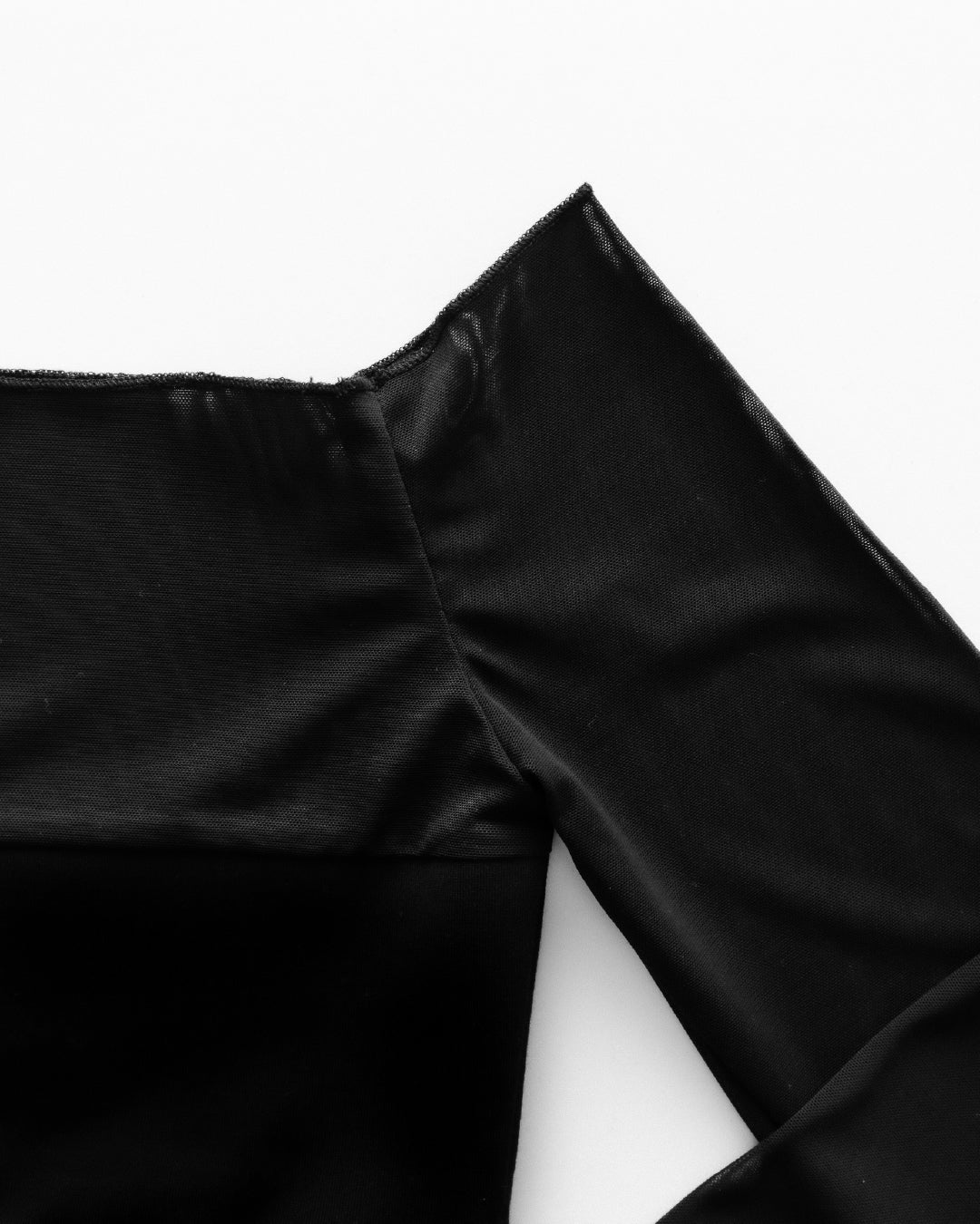 LONG SLEEVE TOP