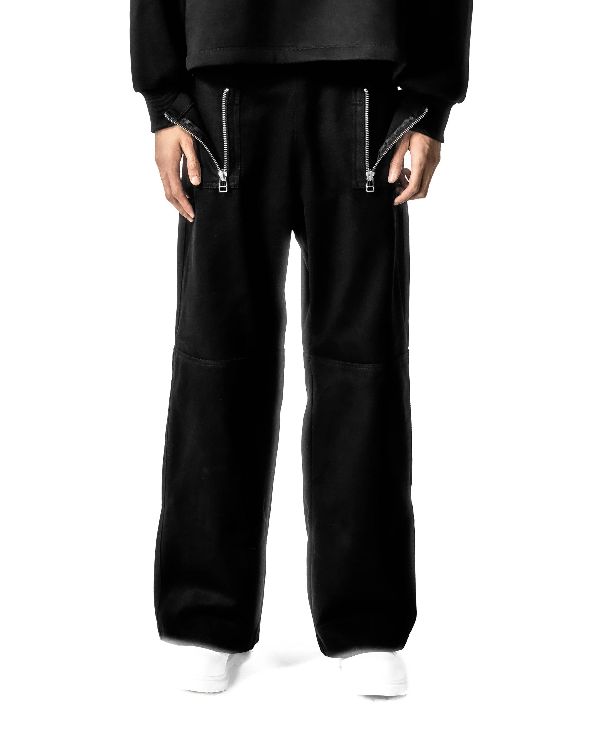 TRIANGLE SHAPE JEANS