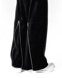 TRIANGLE SHAPE ZIPPER JEANS